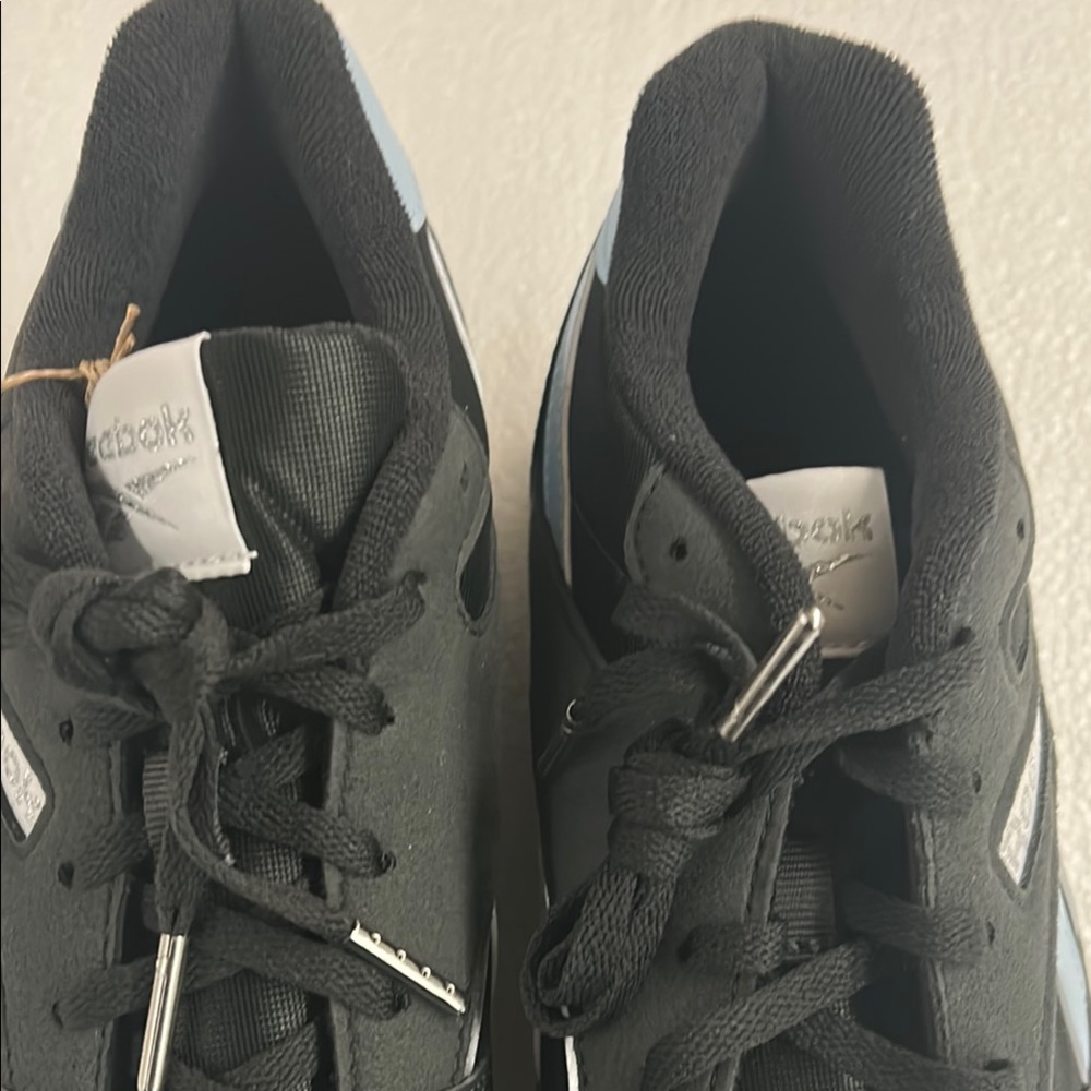 Reebok Black and Light Blue Sneakers - Picture 9 of 10